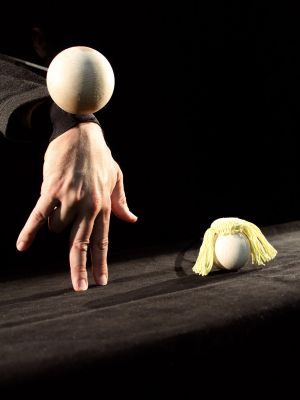 MANO DINO
